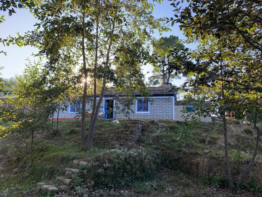 Villa Thikalna Himalayan Retreat Almora Esterno foto